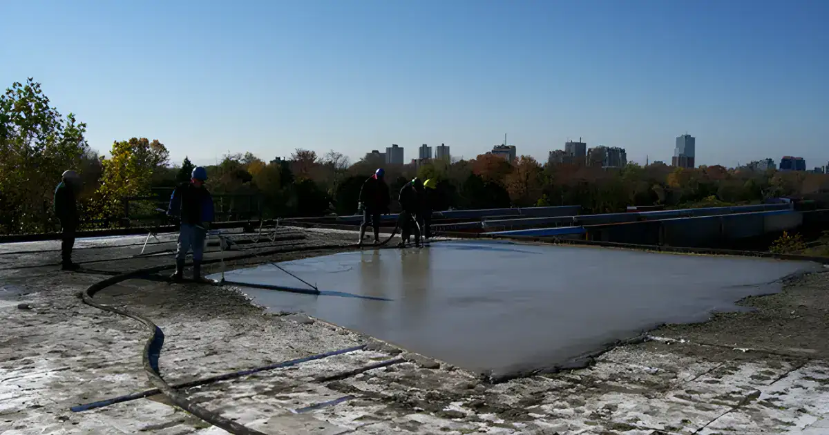 lwic-roof-deck-installers LWIC roof deck installers at a commercial construction company job site